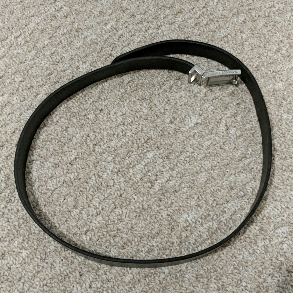 Banana Republic Men's leather belt